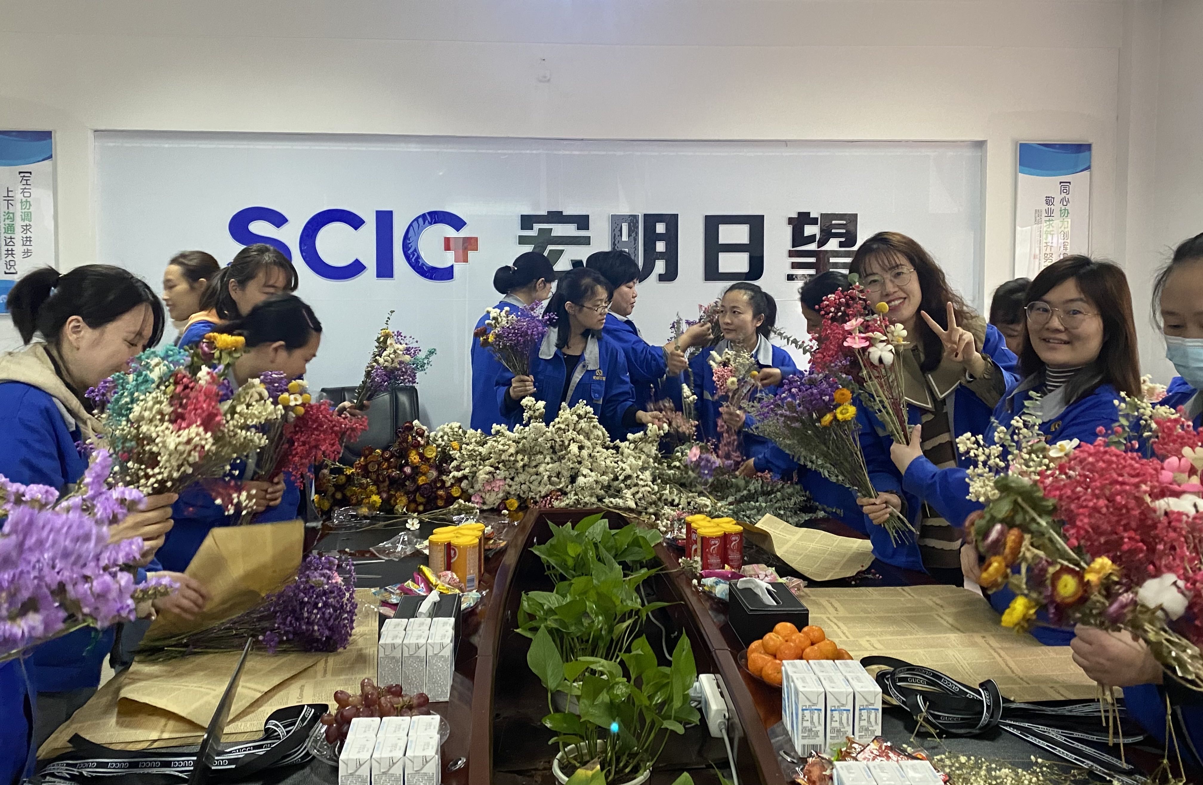 乐鱼平台-乐鱼(中国)一站式服务平台
,宏明日望,株洲电子科技,湖南电容器,株洲电容器,电容器
